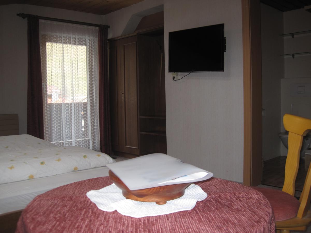 Gaestehaus Lackner 오버라우 외부 사진