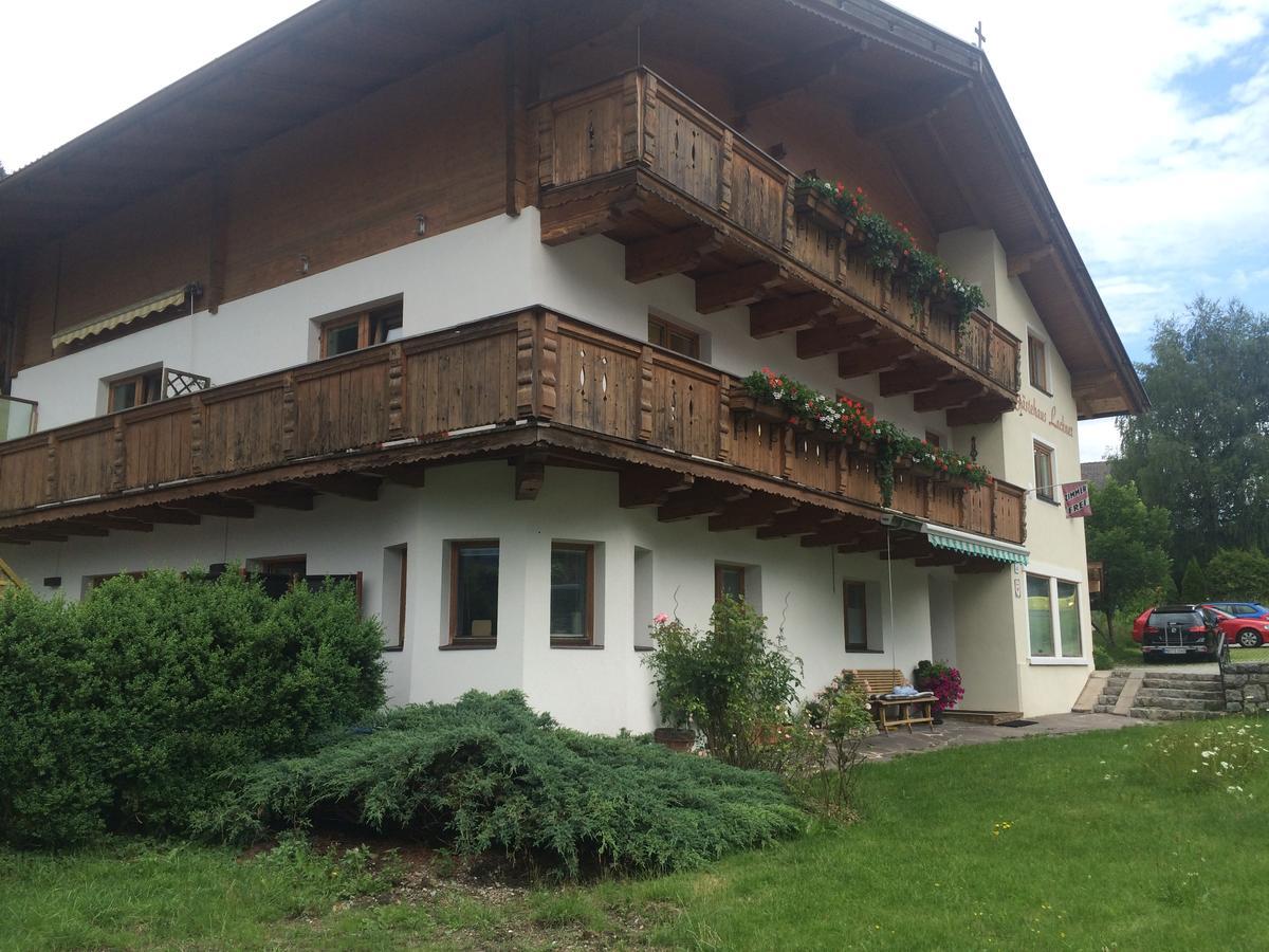 Gaestehaus Lackner 오버라우 외부 사진