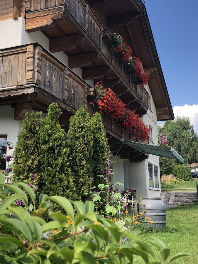 Gaestehaus Lackner 오버라우 외부 사진